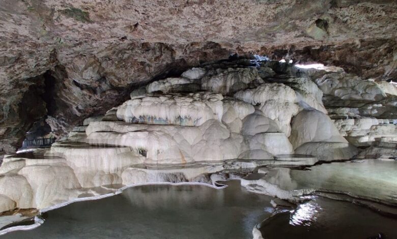 Пещера Каклык, известная своими травертинами